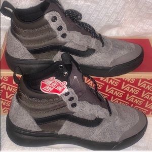 💟VANS ULTRARANGE HI PEAT/BLACK HAIRY SUEDE/CANVAS